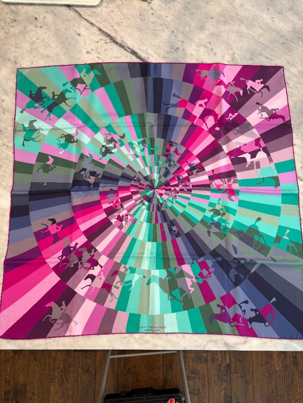 Hermès Galop Chromatique 90 Silk Scarf NIB Box